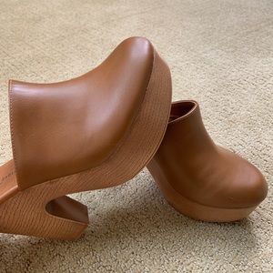 AEO Woden Clog Mule